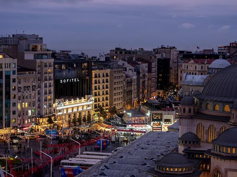 Sofitel Istanbul Taksim - Photo 19
