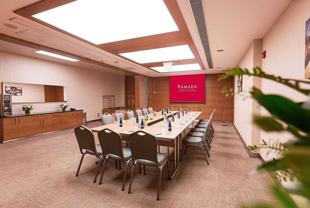 Ramada Plaza by Wyndham Istanbul City Center - Photo 9