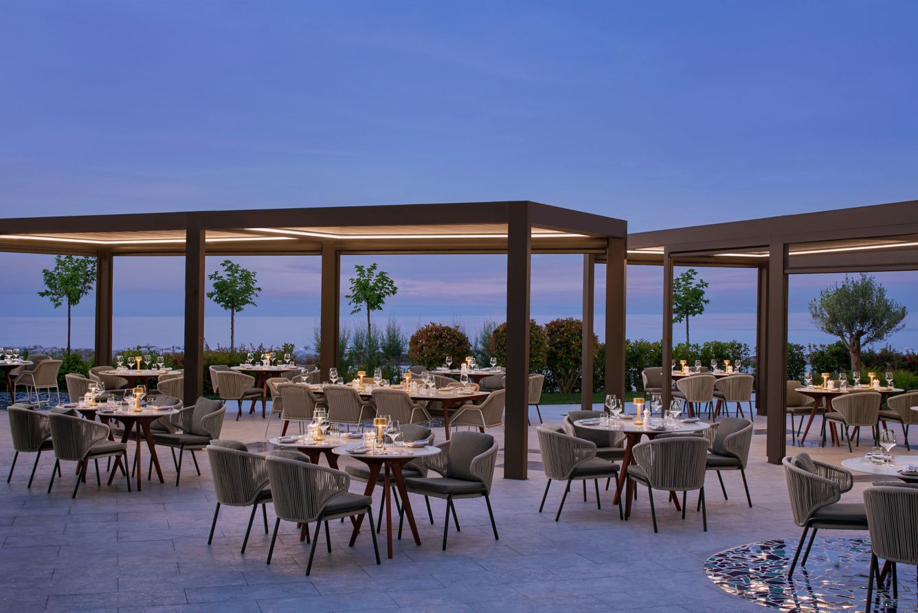 JW Marriott Hotel Istanbul Marmara Sea - Photo 2