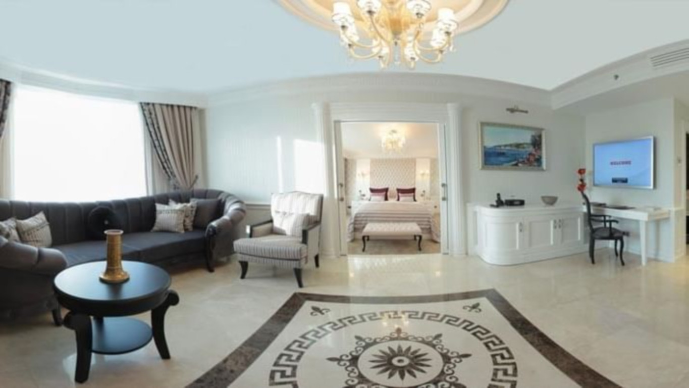 WOW Istanbul Hotels & Convention Center - Photo 3