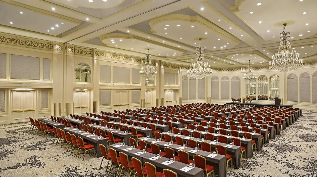 Conrad Istanbul Bosphorus - Photo 17