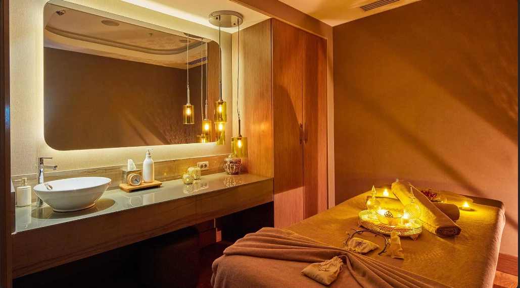Movenpick Hotel Istanbul Golden Horn - Photo 16