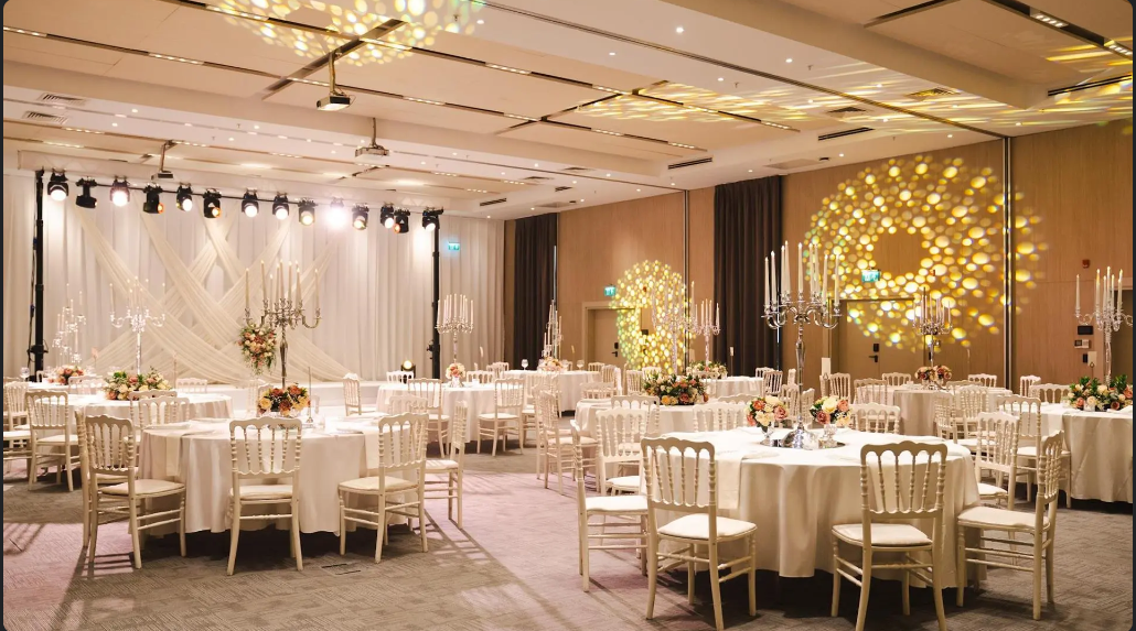 Novotel Istanbul Bosphorus - Photo 3