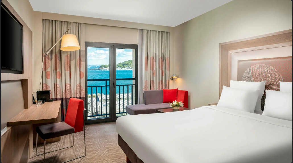 Novotel Istanbul Bosphorus - Photo 7