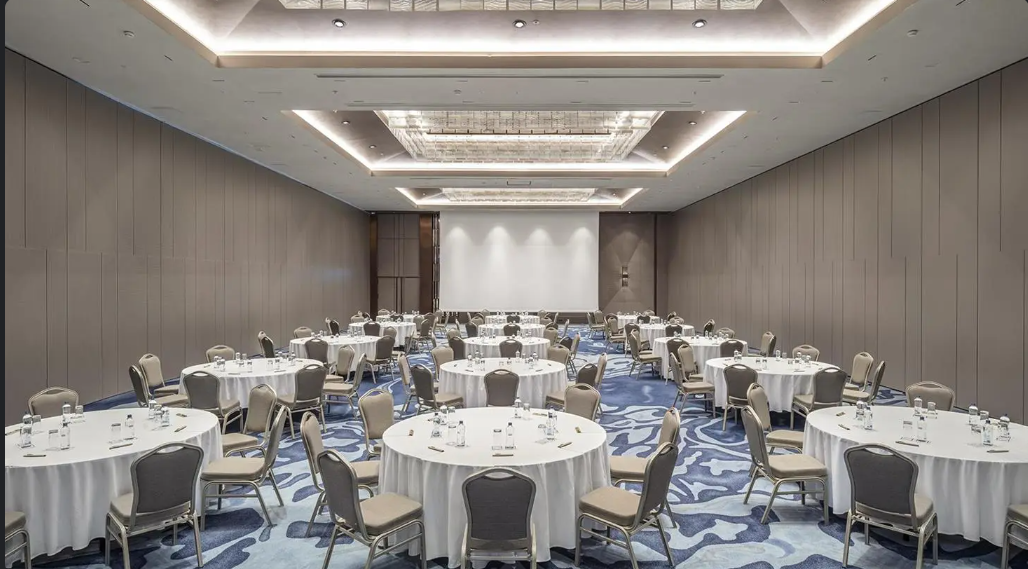 Hilton İstanbul Bosphorus - Photo 38