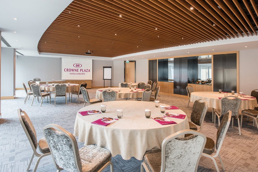 Crowne Plaza Istanbul  Oryapark - Photo 2