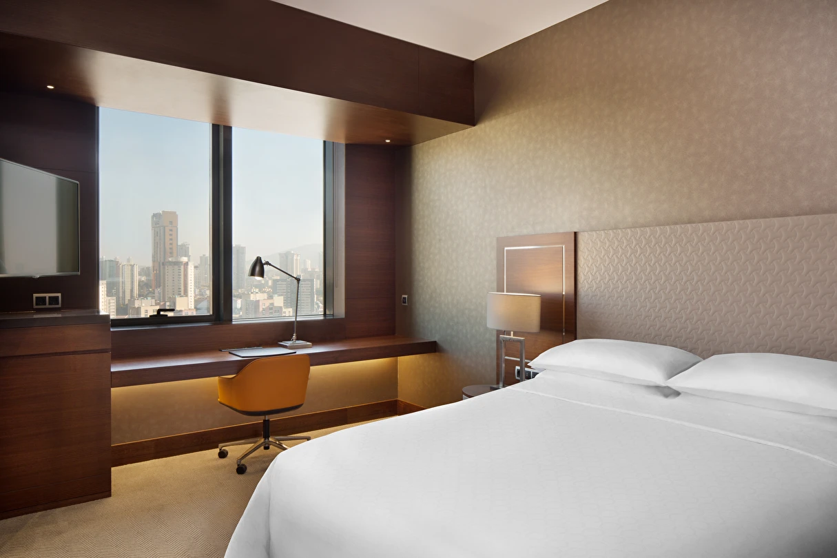 Sheraton Grand Istanbul Atasehir - Photo 16