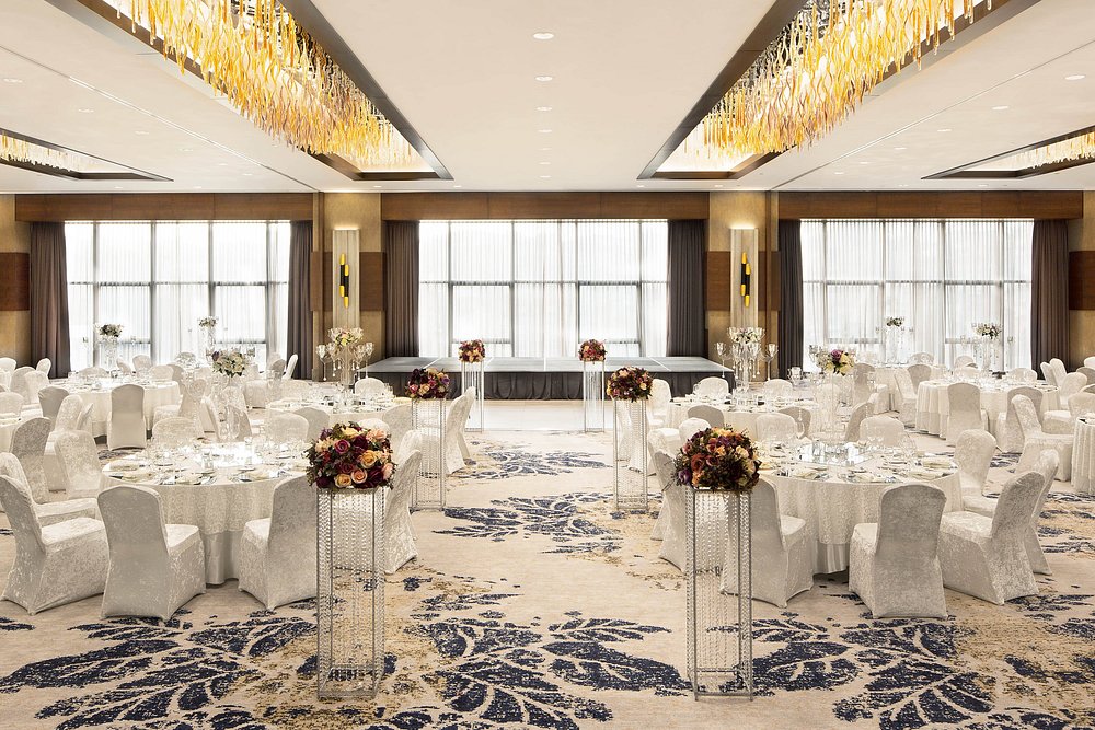 Sheraton Grand Istanbul Atasehir - Photo 22