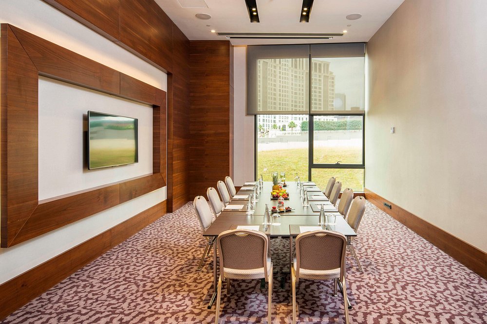 Sheraton Grand Istanbul Atasehir - Photo 23