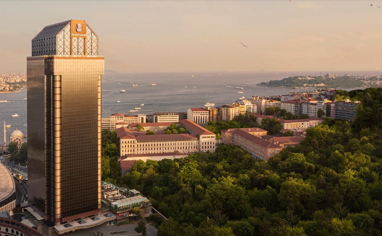 The Ritz-Carlton, Istanbul - Photo 11