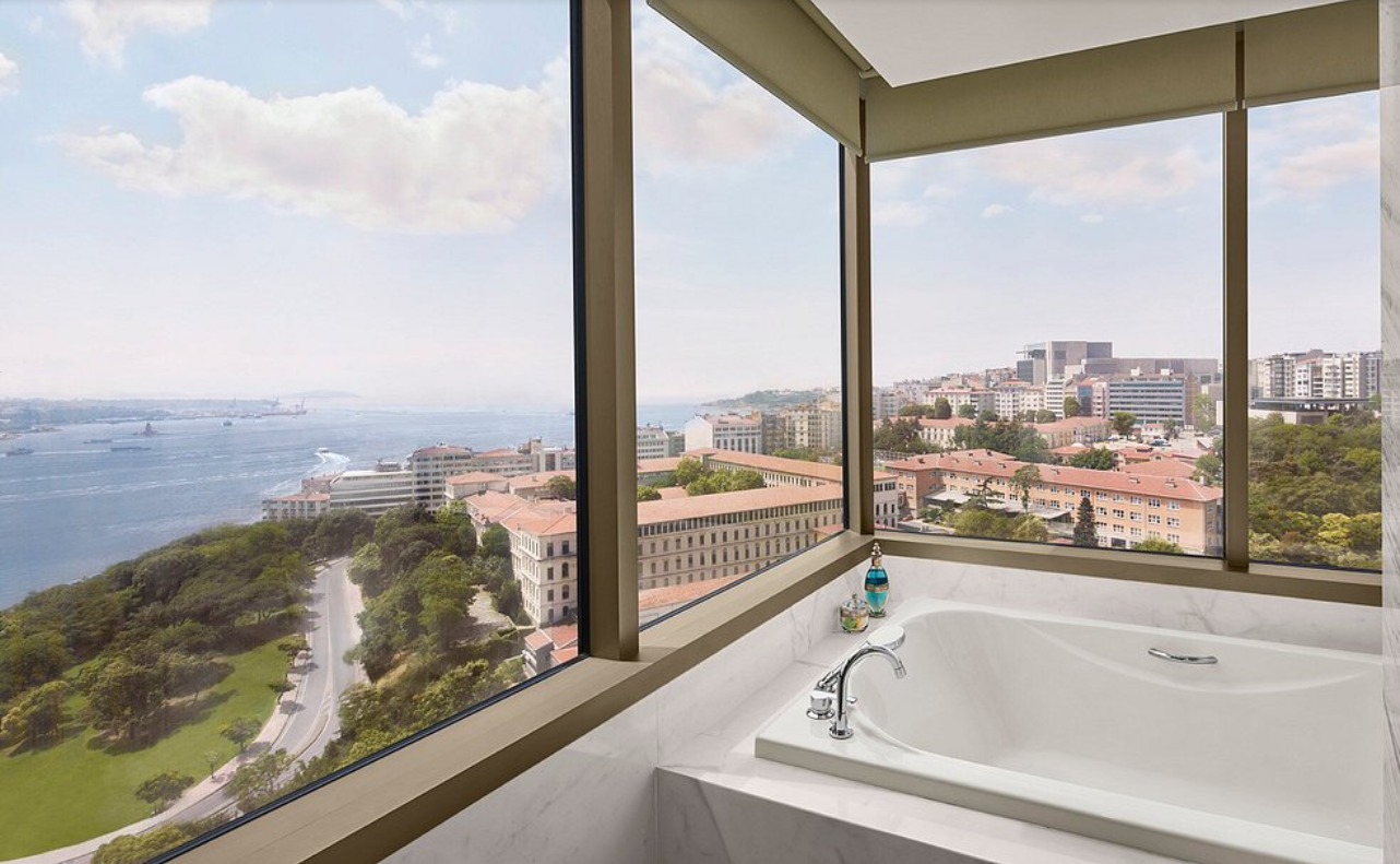 The Ritz-Carlton, Istanbul - Photo 18