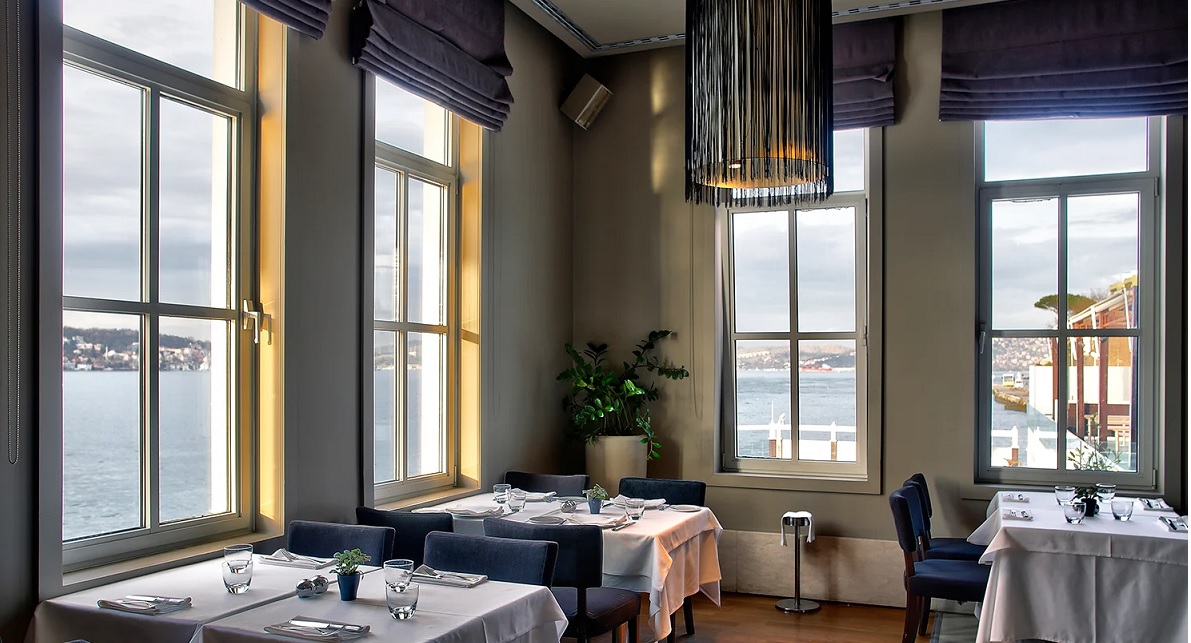 Ajia Hotel - Photo 13