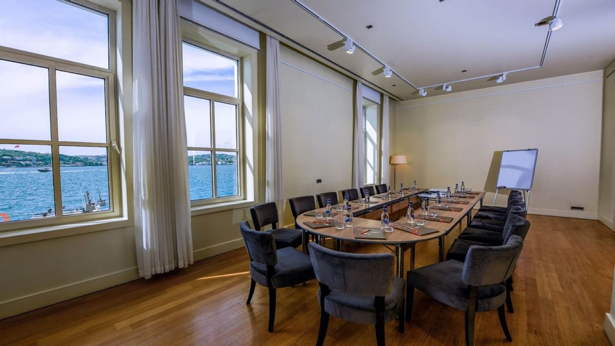 Ajia Hotel - Photo 15