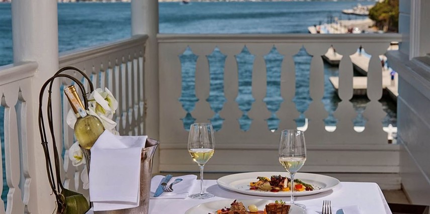 Ajia Hotel - Photo 17