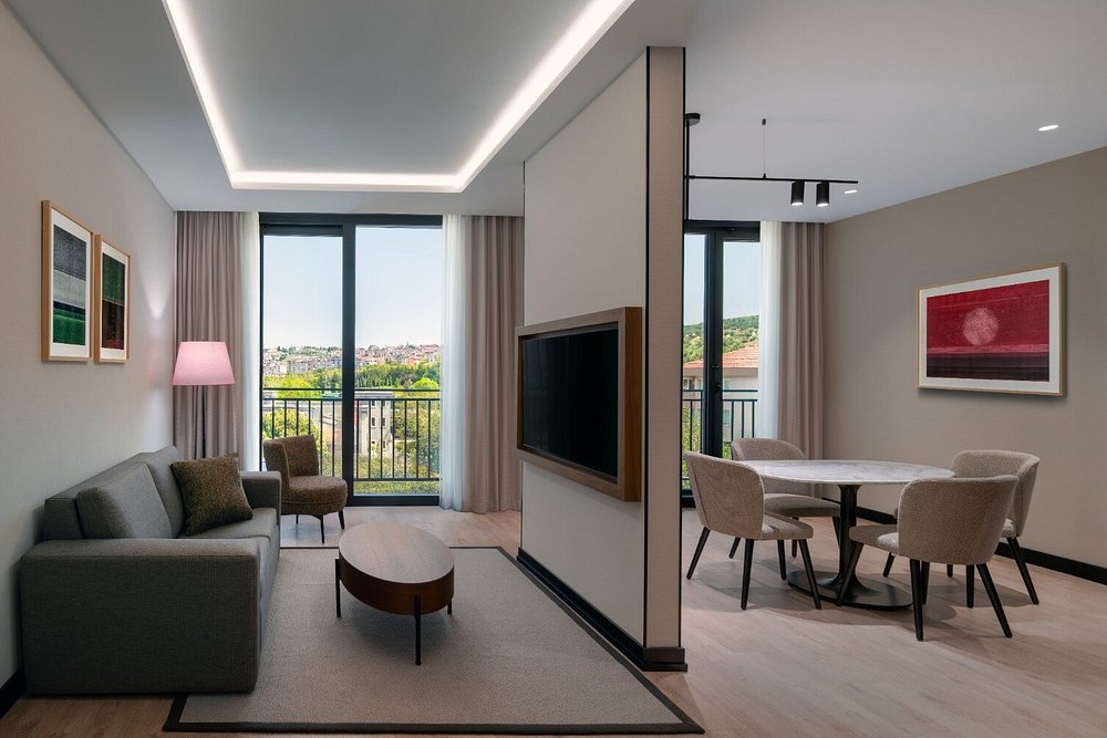 Altunizade Suites Istanbul, Curio Collection By Hilton - Photo 3