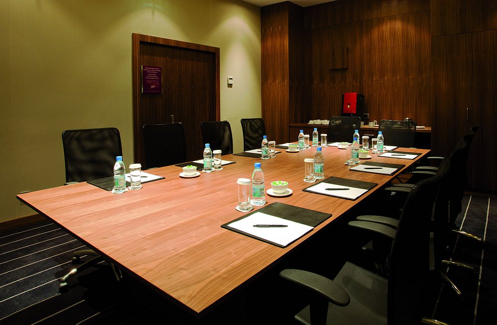 Crown Plaza Hotel Istanbul Harbiye - Photo 27