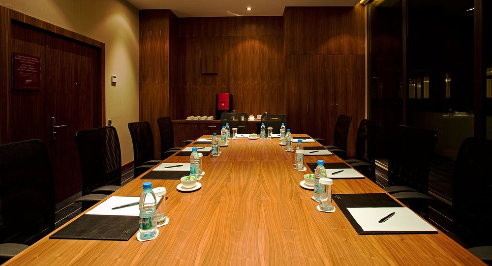 Crown Plaza Hotel Istanbul Harbiye - Photo 19