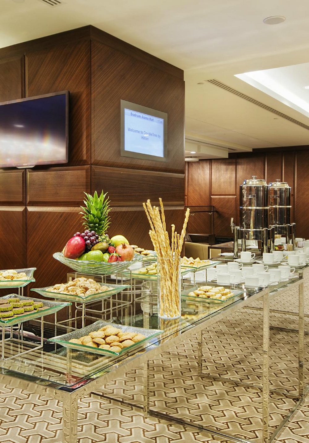 DoubleTree by Hilton Istanbul Avcılar - Photo 2