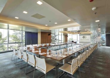 Ballroom 4 - Mastic